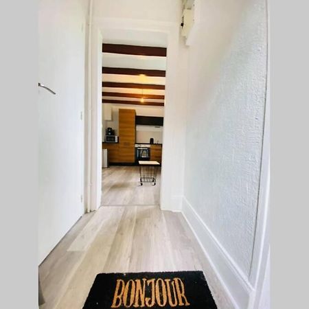 Appartement Cosy Avec Jardin Chaleureux Laon Exteriér fotografie