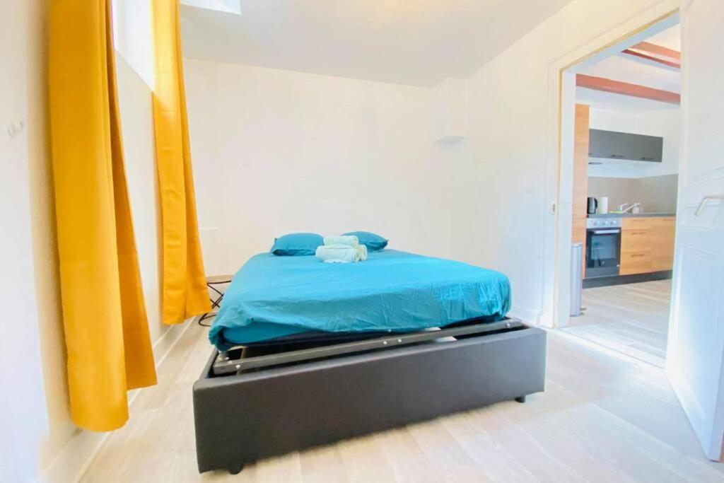 Appartement Cosy Avec Jardin Chaleureux Laon Exteriér fotografie