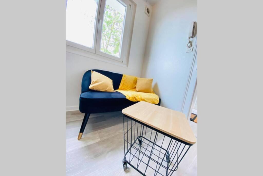 Appartement Cosy Avec Jardin Chaleureux Laon Exteriér fotografie